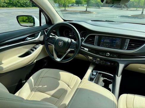 Used 2024 Buick Enclave Premium w/ Experience Buick Package FWD image 19