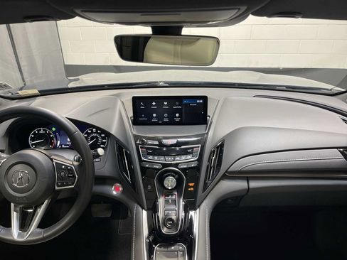 Used 2025 Acura RDX SH-AWD image 10