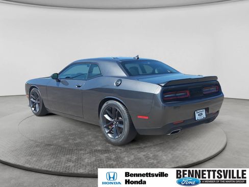 Used 2022 Dodge Challenger GT w/ Plus Package RWD image 7