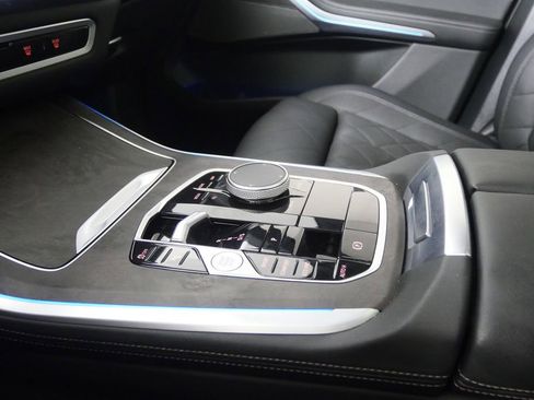 Certified 2025 BMW X5 sDrive40i RWD image 24