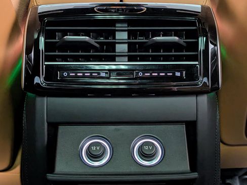 Used 2024 Audi A8 L 3.0T w/ Comfort Plus Package image 24