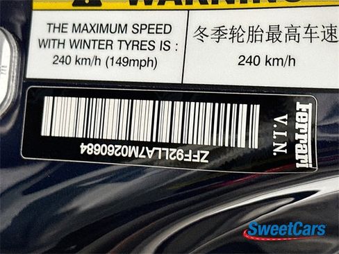 Used 2021 Ferrari F8 Tributo image 47