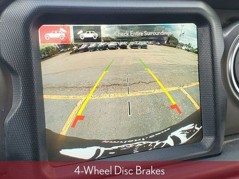 Used 2023 Jeep Wrangler Unlimited Rubicon 4xe w/ Cold Weather Group AWD/4WD image 27