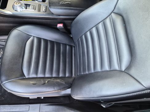Used 2019 Ford Fusion SEL FWD image 15