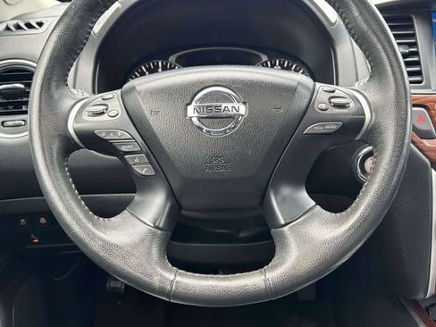 Used 2017 Nissan Pathfinder Platinum w/ Cargo Package AWD/4WD image 33