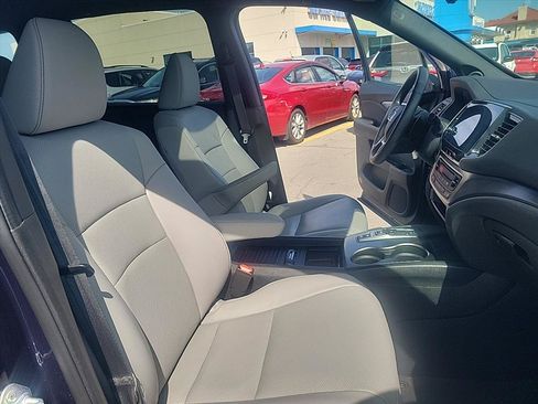Used 2023 Honda Passport EX-L image 31