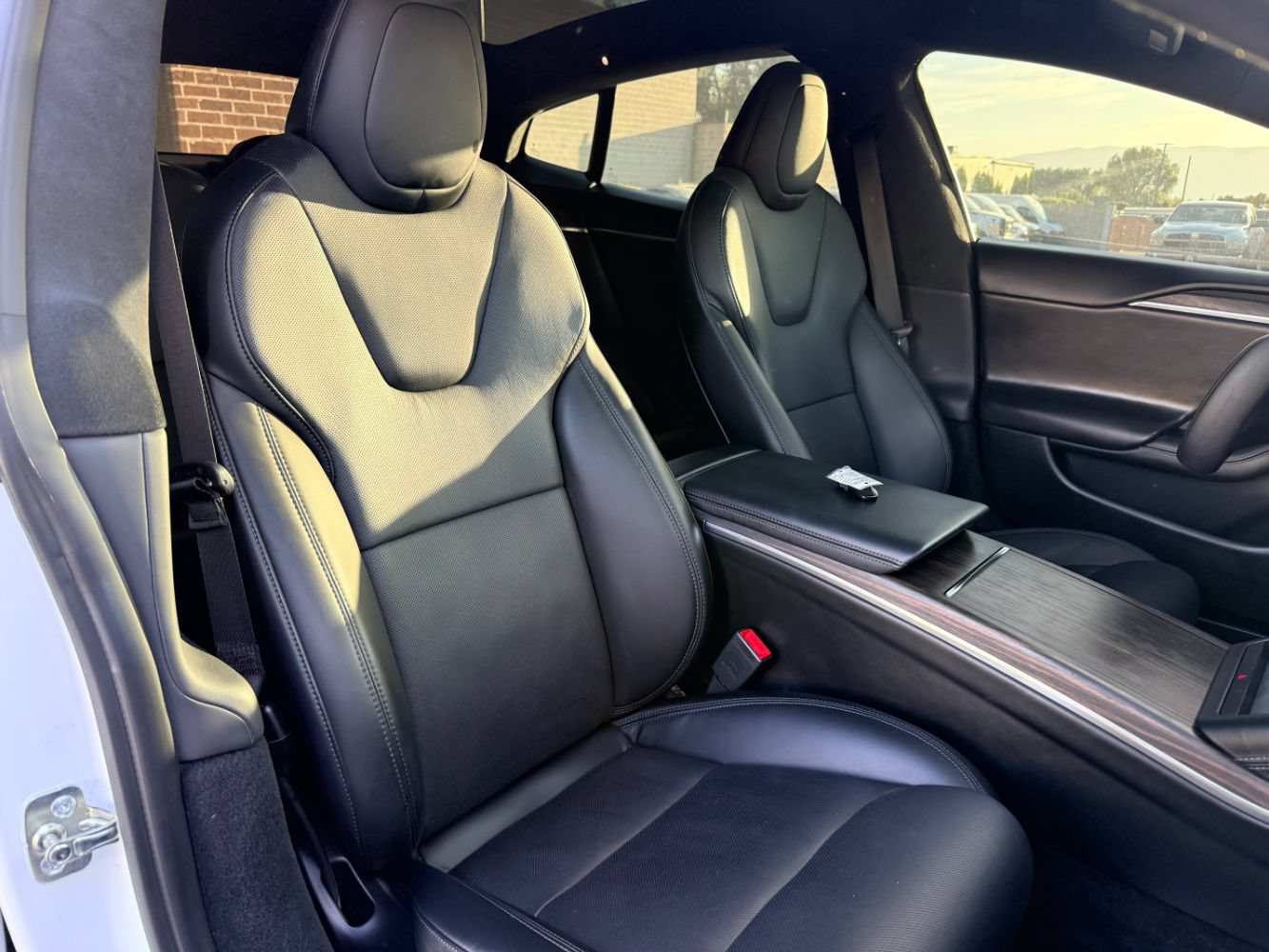 Used 2022 Tesla Model S AWD/4WD image 20