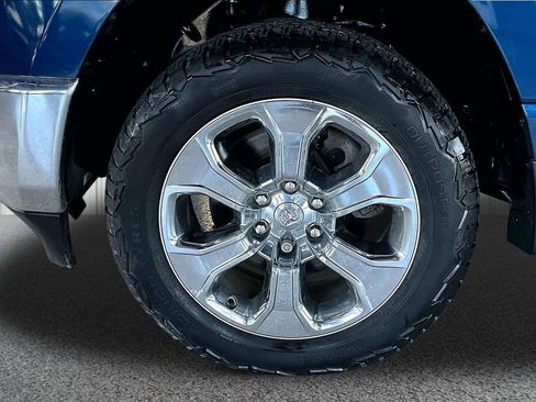 Used 2019 RAM 1500 Big Horn AWD/4WD image 34