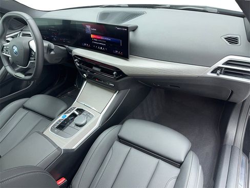 Used 2025 BMW i4 eDrive40 image 48