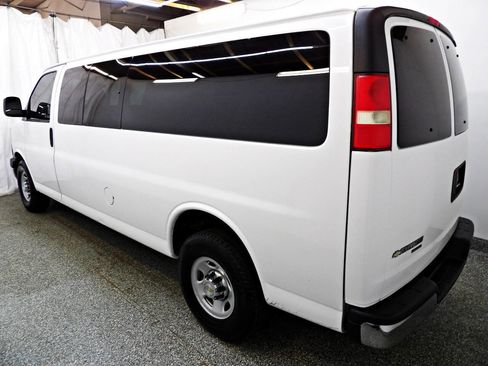 Used 2014 Chevrolet Express 3500 LT w/ LT Preferred Equipment Group RWD image 4
