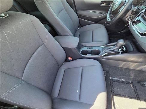Used 2024 Toyota Corolla LE FWD image 19
