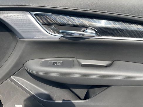 Used 2020 Cadillac XT6 Premium Luxury image 25