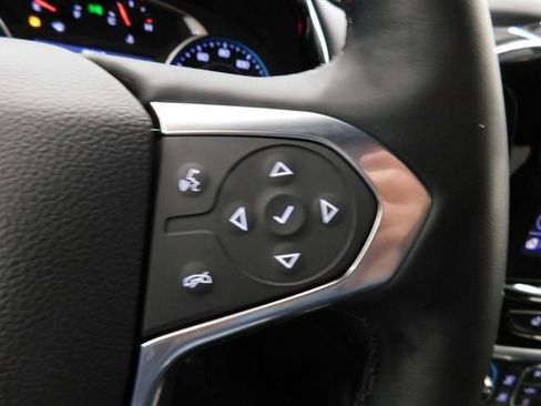 Used 2023 Chevrolet Traverse RS w/ LPO, Floor Liner Package image 28