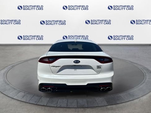 Used 2019 Kia Stinger GT2 image 5