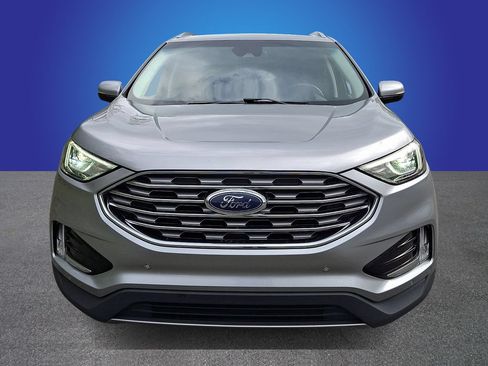Used 2020 Ford Edge Titanium AWD/4WD image 2