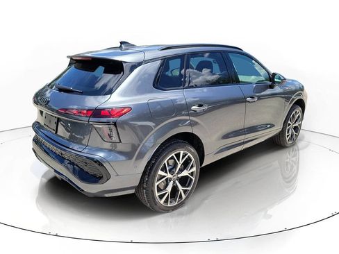 New 2026 Audi Q3 quattro 2.0T AWD/4WD image 4