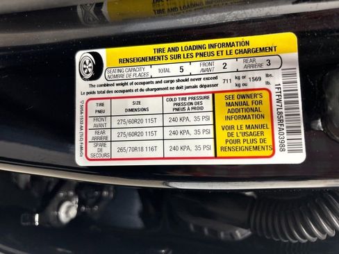 Used 2024 Ford F150 Platinum image 30