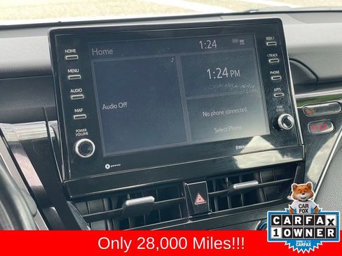 Used 2023 Toyota Camry XLE image 17