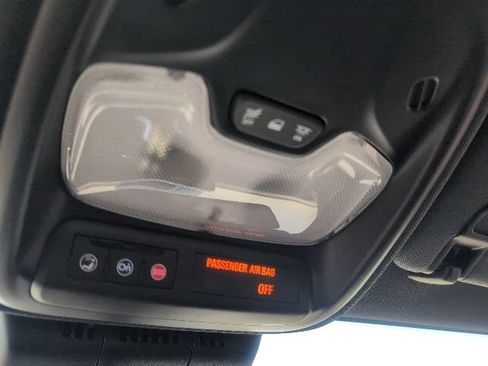 Used 2026 Chevrolet Colorado Trail Boss AWD/4WD image 34
