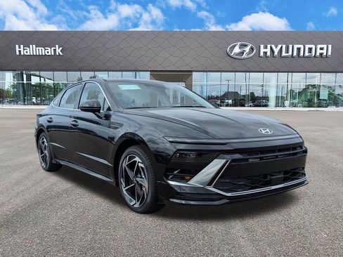 New 2026 Hyundai Sonata SEL image 1