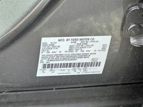 Used 2023 Ford Explorer XLT AWD/4WD image 14
