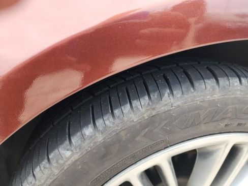 Used 2015 Ford Fusion SE w/ Equipment Group 202A image 4