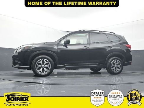 Used 2024 Subaru Forester Premium image 52