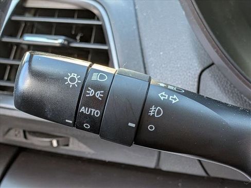 Used 2023 Subaru Crosstrek 2.5i Limited image 9