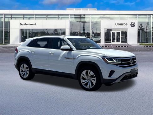 Used 2020 Volkswagen Atlas Cross Sport SEL AWD/4WD image 3