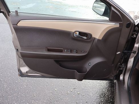 Used 2012 Chevrolet Malibu LS w/ LS Uplevel Package image 16