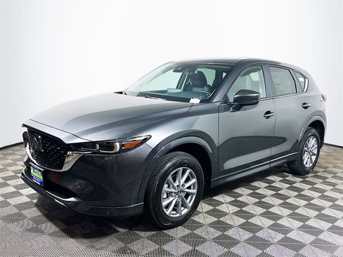 New 2025 MAZDA CX-5 AWD 2.5 S w/ Preferred Package image 3