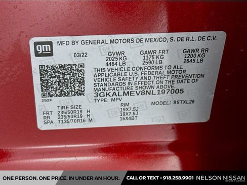Used 2022 GMC Terrain SLE w/ Driver Convenience Package FWD image 32