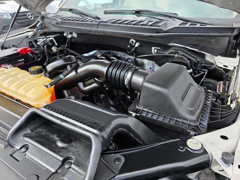 Used 2018 Ford F150 XLT w/ Equipment Group 302A Luxury image 28