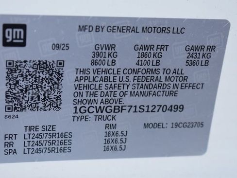 New 2025 Chevrolet Express 2500 Extended w/ Driver Convenience Package RWD image 33