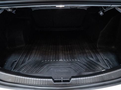 Used 2022 Chevrolet Malibu LT w/ Sport Edition FWD image 33