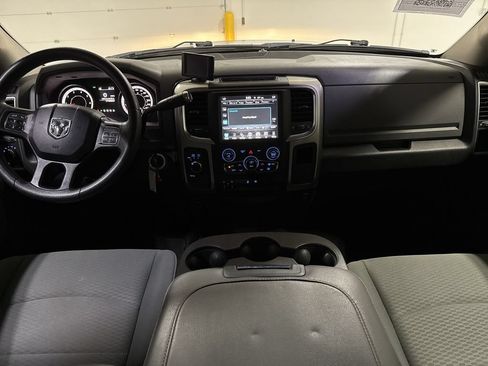 Used 2017 RAM 2500 SLT AWD/4WD image 10