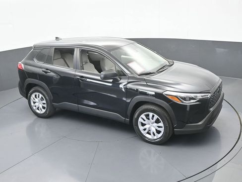 Used 2022 Toyota Corolla Cross L FWD image 46