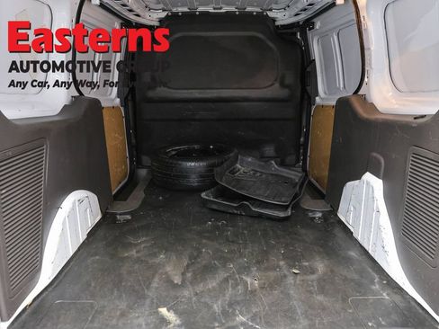Used 2022 Ford Transit Connect XL FWD image 9