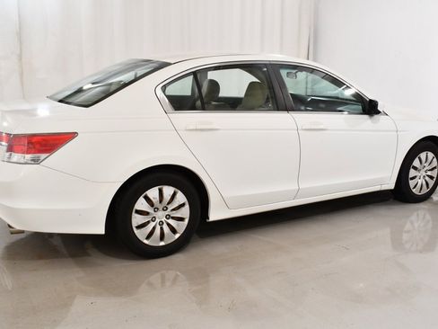 Used 2012 Honda Accord LX image 11