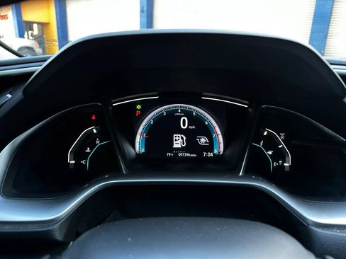Used 2018 Honda Civic EX-T image 23