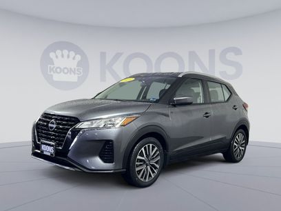 Used 2023 Nissan Kicks SV