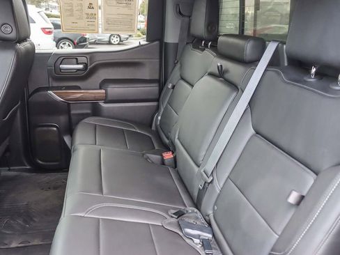 Used 2020 Chevrolet Silverado 1500 LT Trail Boss w/ Midnight Edition image 46