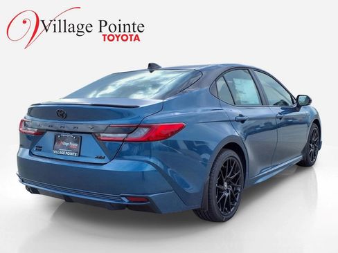 New 2026 Toyota Camry XSE AWD/4WD image 5