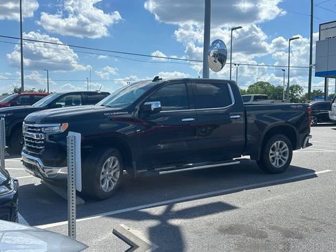 Used 2023 Chevrolet Silverado 1500 LTZ w/ LTZ Convenience Package II AWD/4WD image 1
