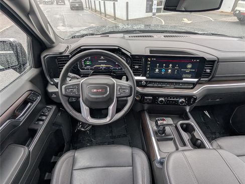 Used 2023 GMC Sierra 1500 SLT w/ SLT Premium Package image 17