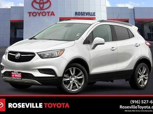Used 2019 Buick Encore Preferred image 1