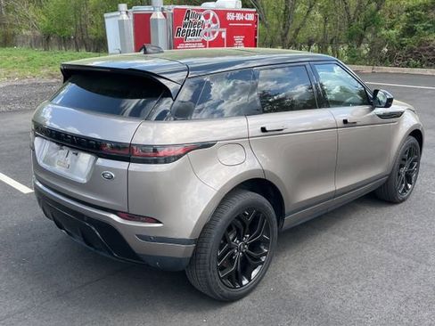 Used 2021 Land Rover Range Rover Evoque SE image 3