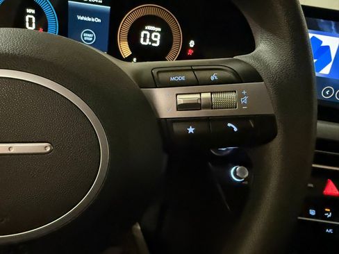 Used 2025 Hyundai Sonata SE image 32