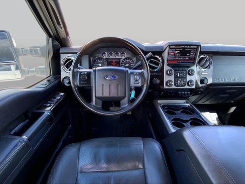 Used 2015 Ford F250 Platinum w/ FX4 Off-Road Package AWD/4WD image 5