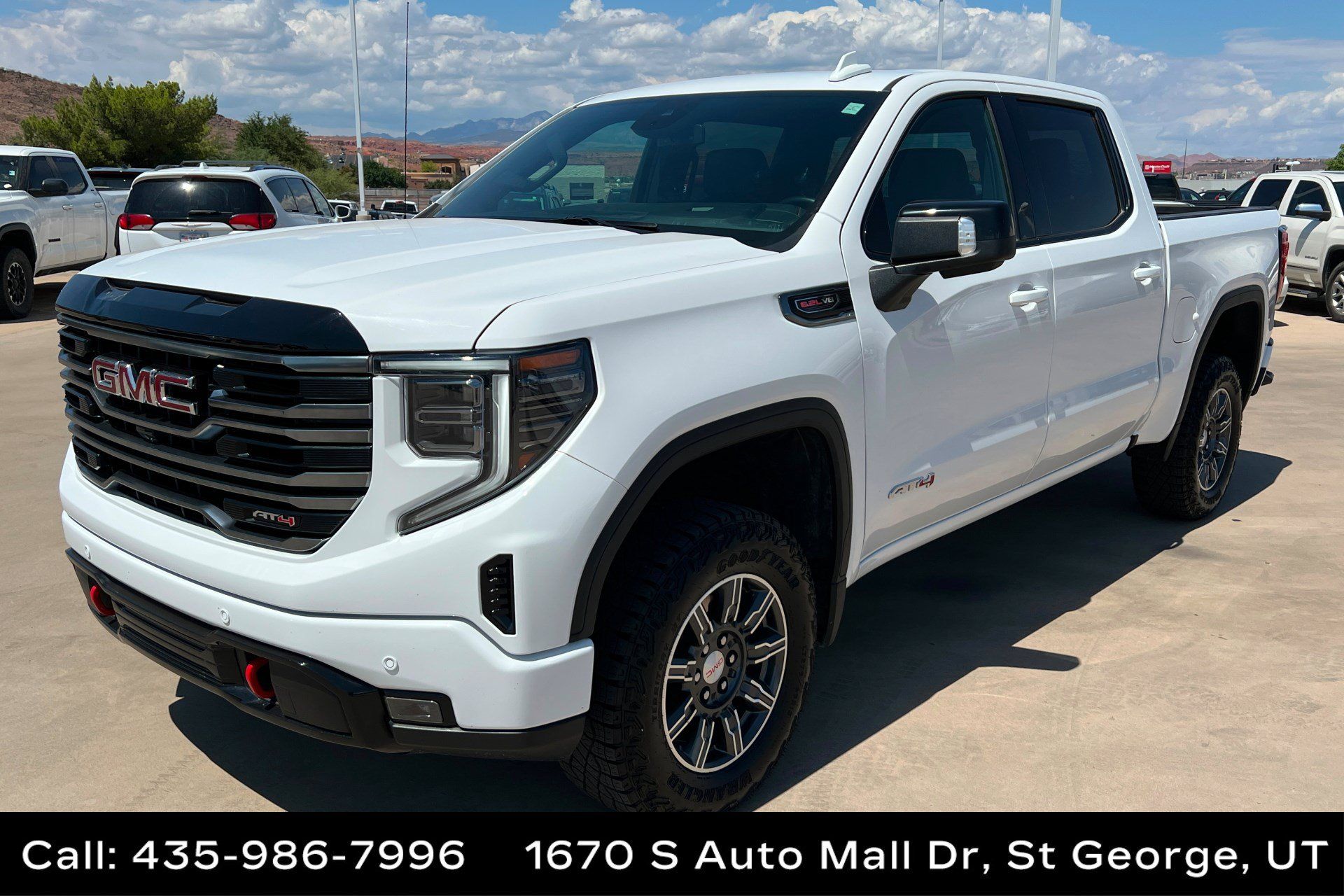 Used 2025 GMC Sierra 1500 AT4 AWD/4WD image 1
